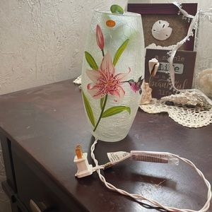 NWT Crackled Glass LED Hummingbird Vase
